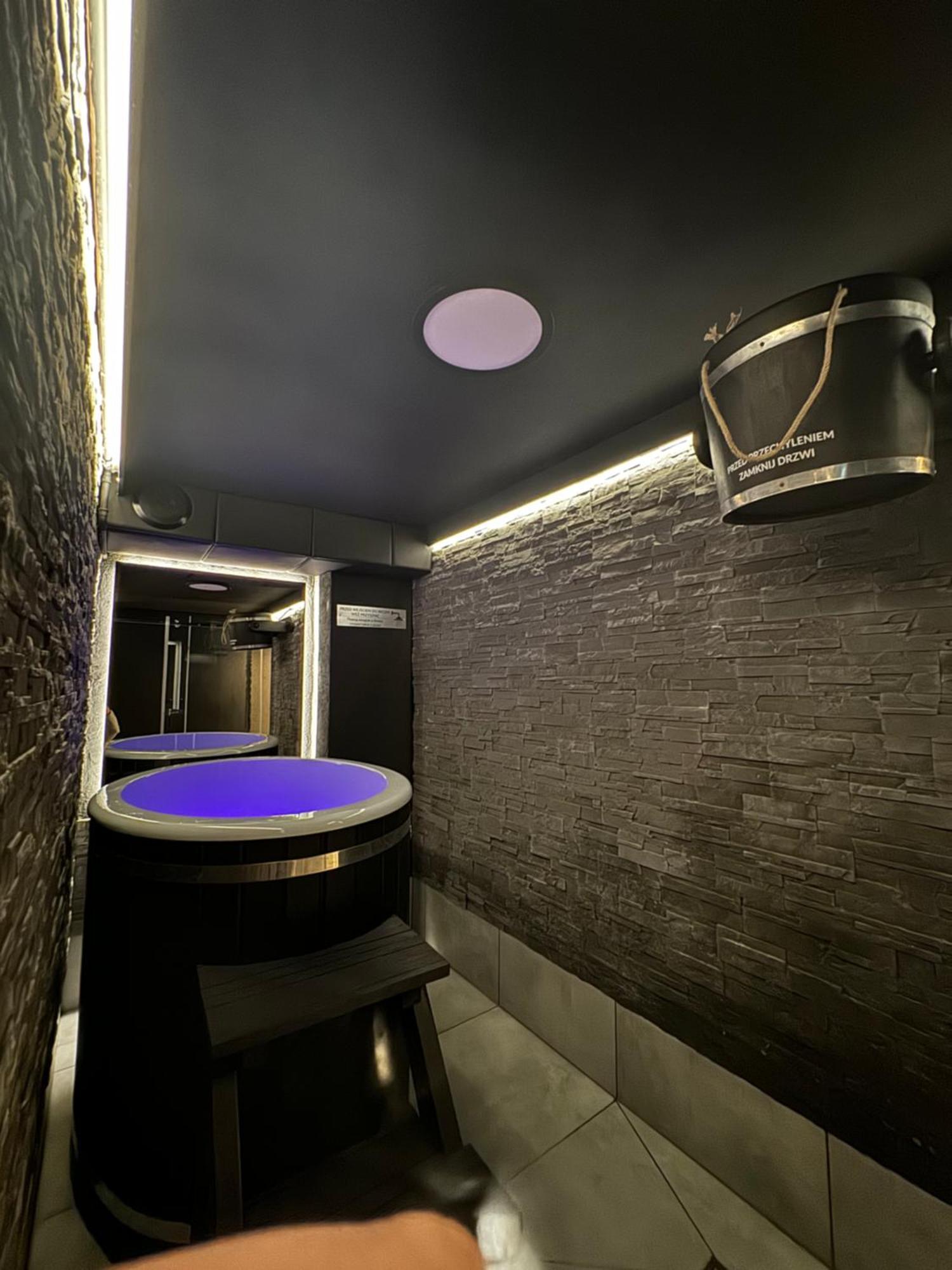 Fortisline Pokoje Z Klimatyzcja Sauna Apartment Opole Ngoại thất bức ảnh