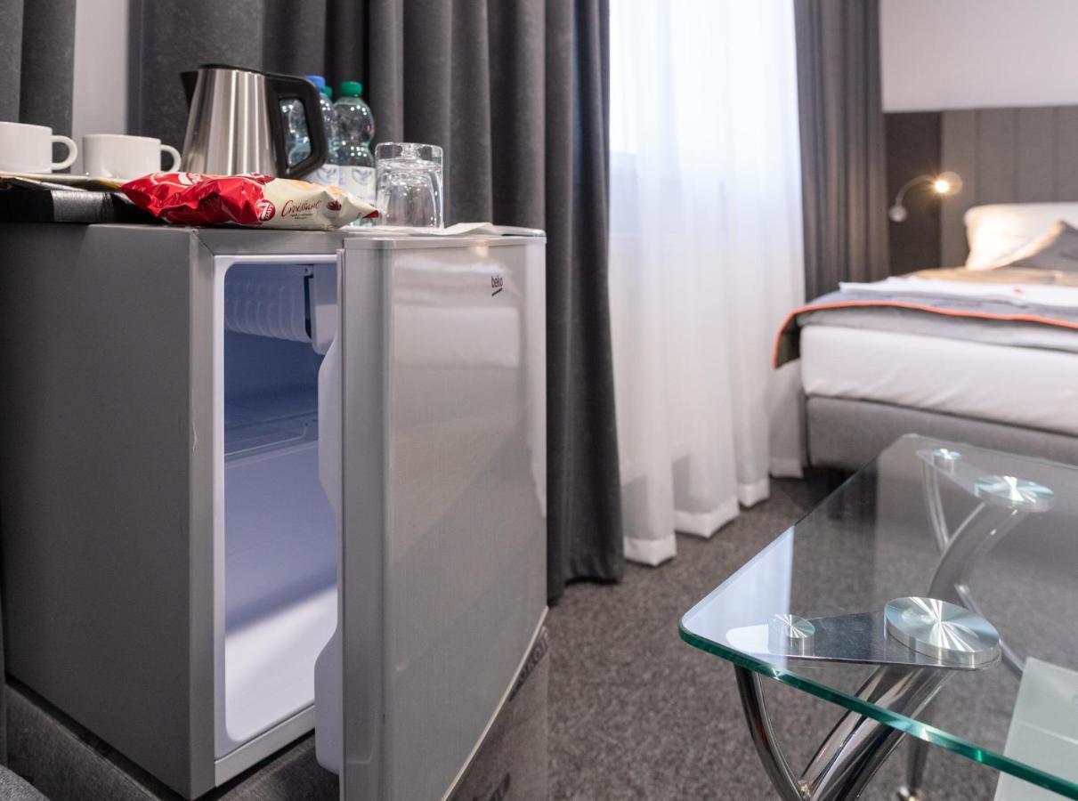 Fortisline Pokoje Z Klimatyzcja Sauna Apartment Opole Ngoại thất bức ảnh